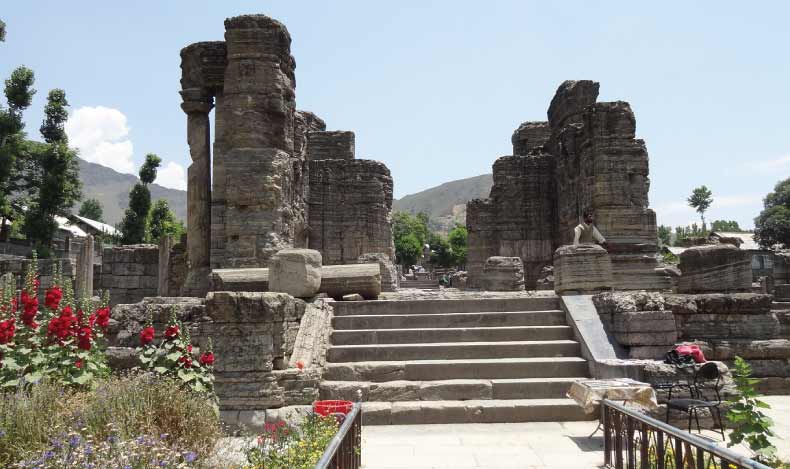 Mesmerizing Kashmir Tour